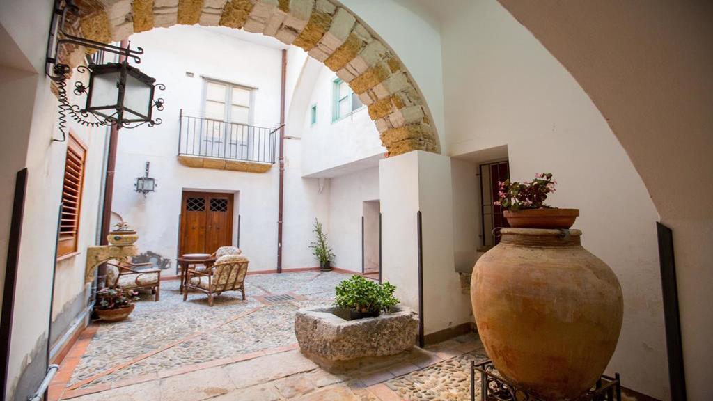 Hotel Palazzo Raho à Cefalù Extérieur photo